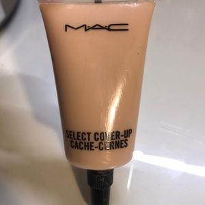 Mac concealer
